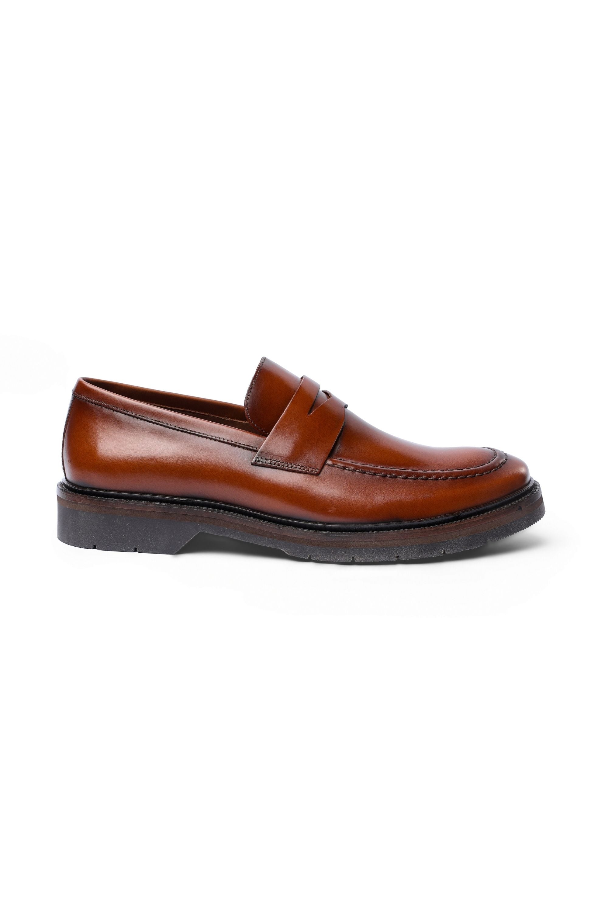Sapato Bordeaux Castanho
